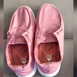 Reef Blush Pink Slip-On Shoes Womens Size 8.5